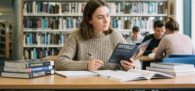 Comment choisir la bonne formation en cinéma en France ? Comment choisir la bonne formation en cinéma en France ?